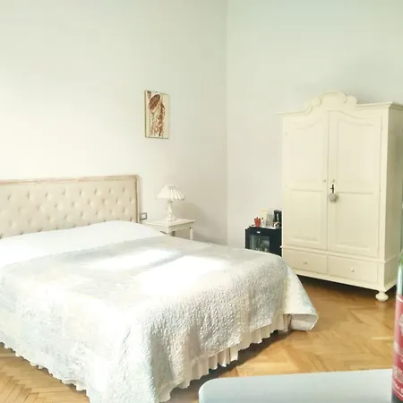 Gourmet Landucci Bed & Breakfast 3*