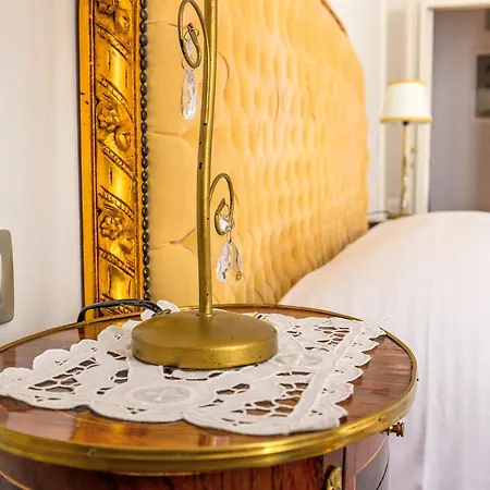 فندق مبيت وإفطار Gourmet Landucci 3*